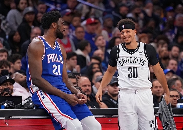 作为其中一 作为其中一